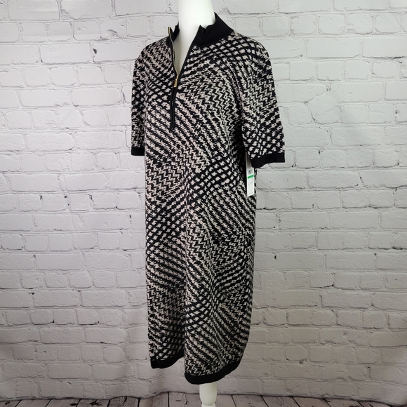 NWT CALVIN KLEIN Quarter Zip Patterned Sweater Dress - Picture 2 of 11